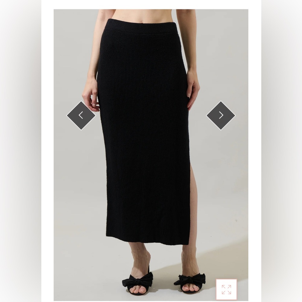 Carthay Sweater Maxi Skirt by Sugar Lips